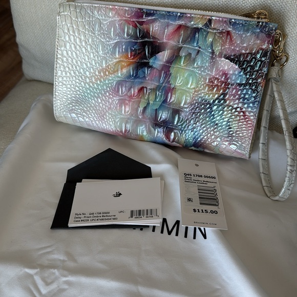 Brahmin Daisy Wristlet - Picture 2 of 4